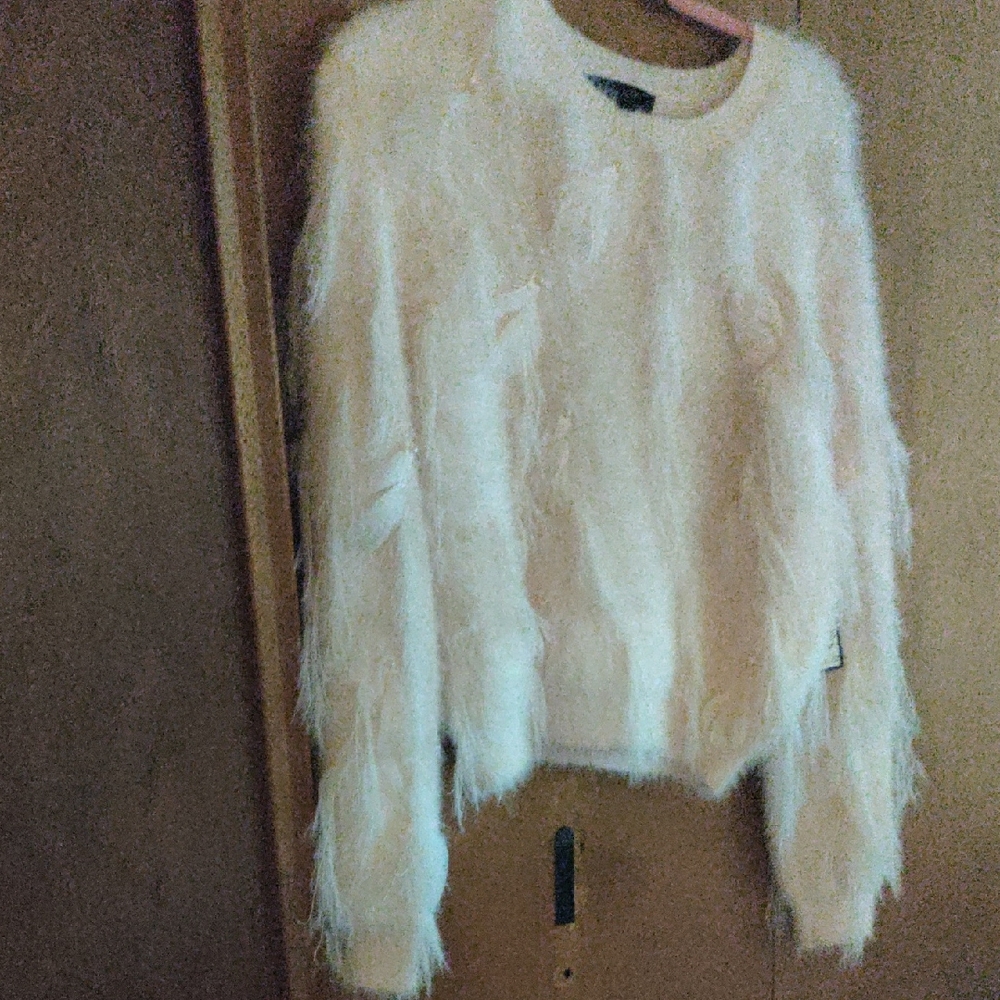 Elegant Pastel Pink Fuzzy Sweater With Feathers And Pearls